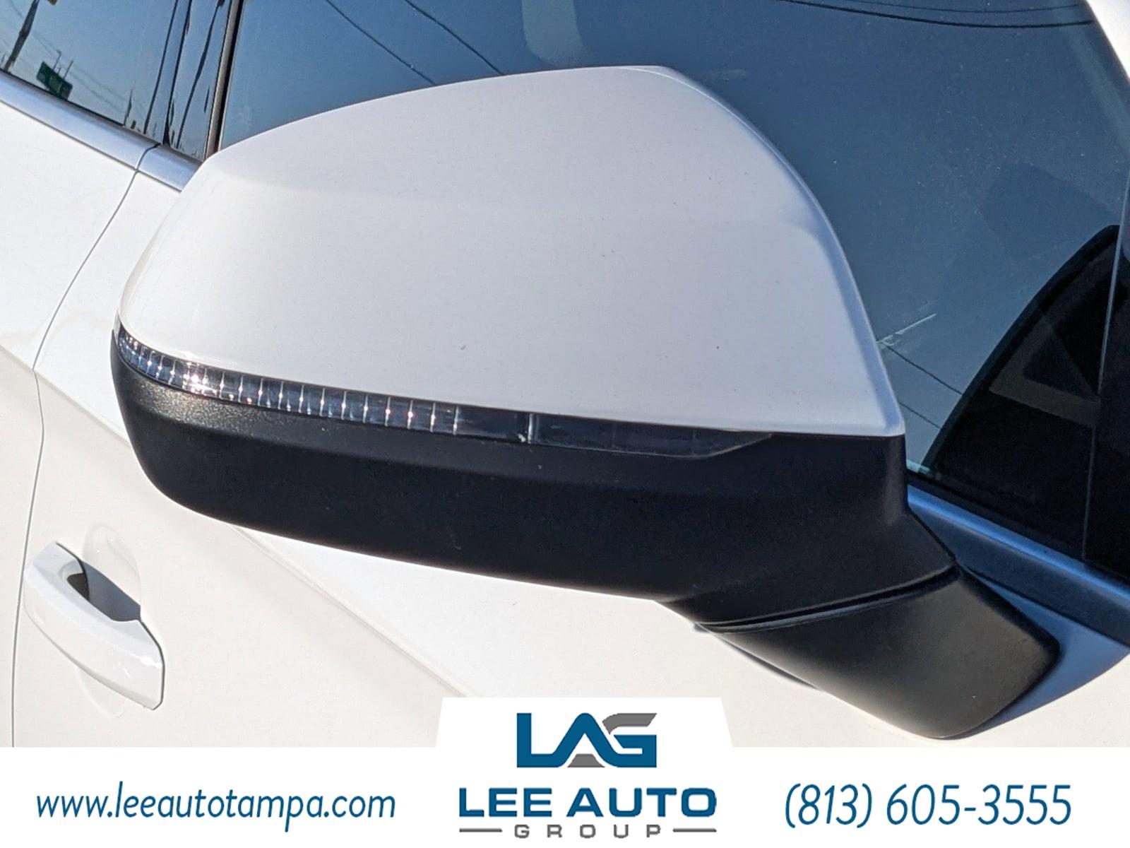 Audi Q5 Premium Plus - Thumbnail 12