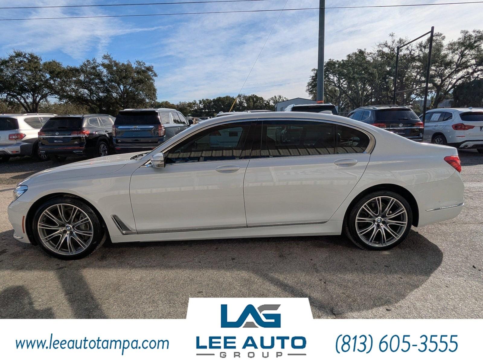 BMW 7 Series 740I - Thumbnail 7