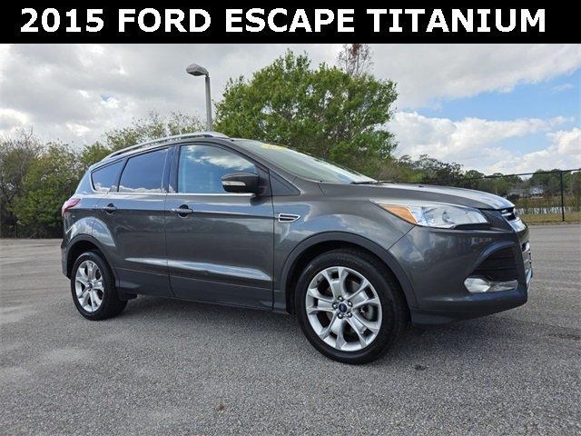 Ford Escape Titanium - View 1