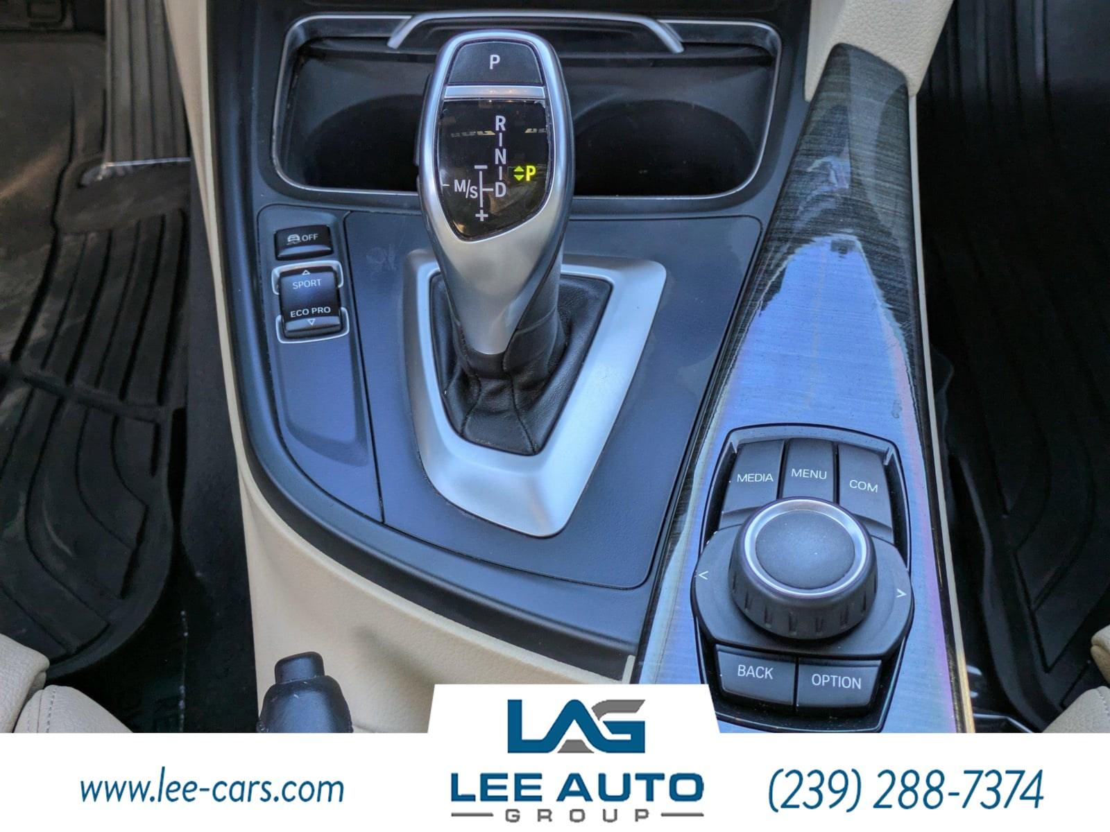 BMW 3 Series 330I - Thumbnail 16