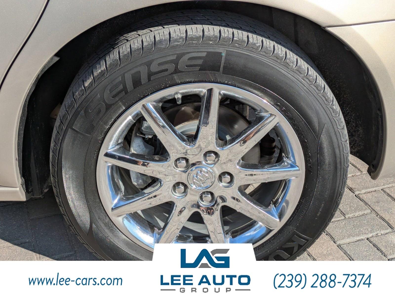 Buick Lucerne Cxl - Thumbnail 10