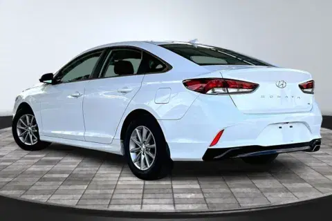 Hyundai Sonata Se - Thumbnail 5