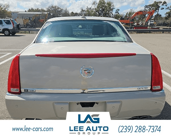 Cadillac Dts W/1Sc - View 1