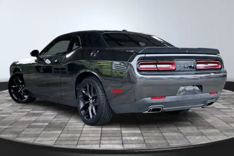 Dodge Challenger Sxt - Thumbnail 5