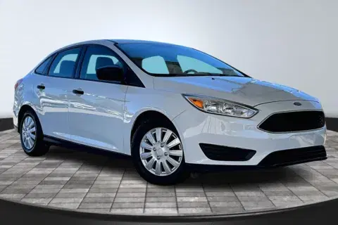 Ford Focus S - Thumbnail 4