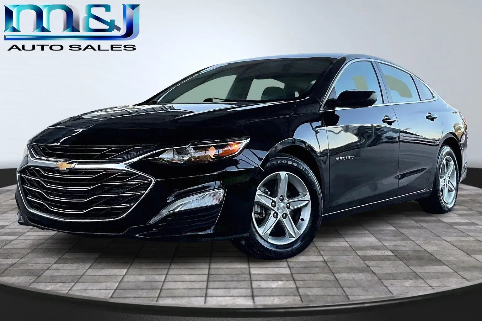 Chevrolet Malibu Ls - Thumbnail 2