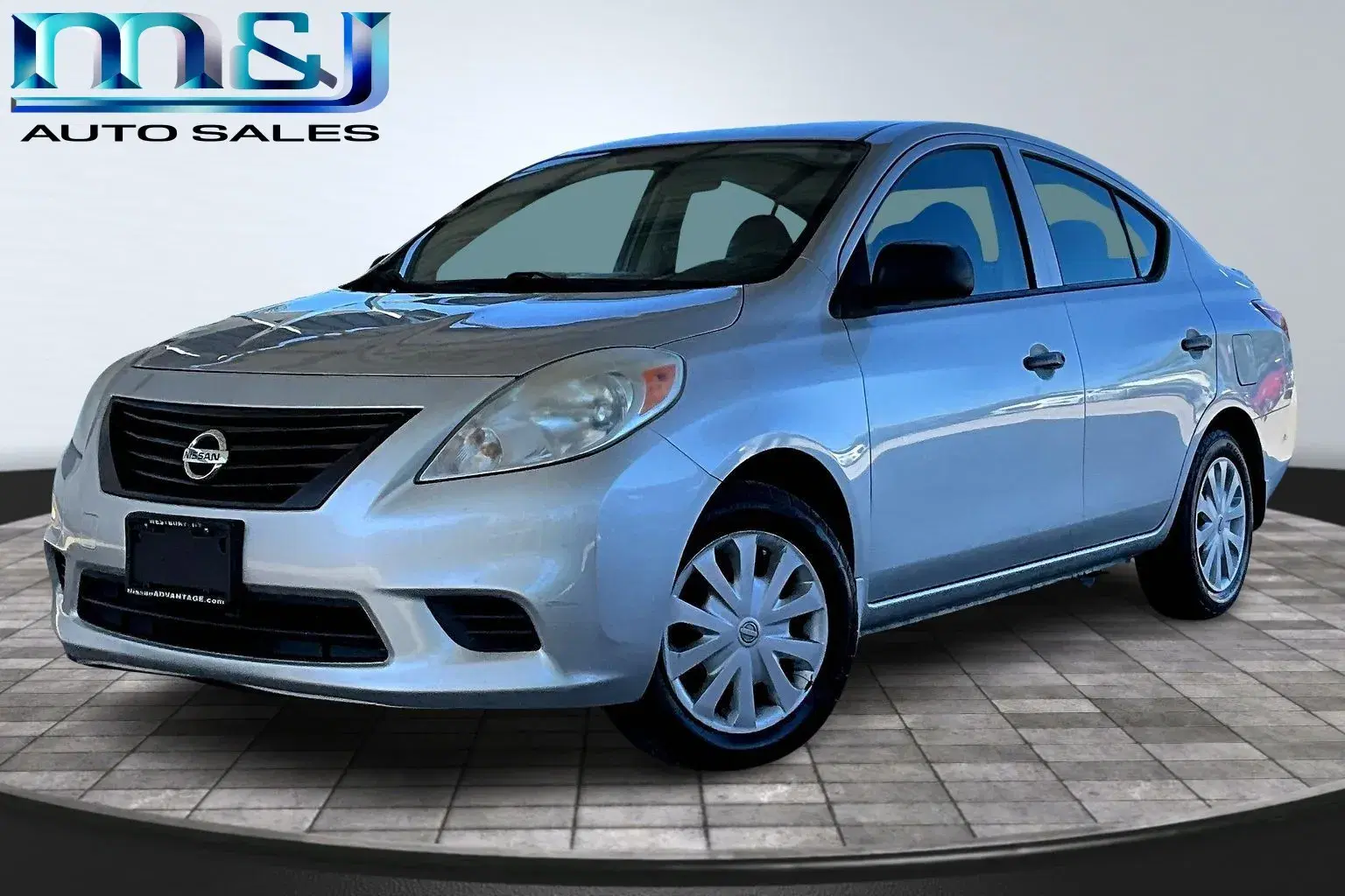 Nissan Versa - View 1