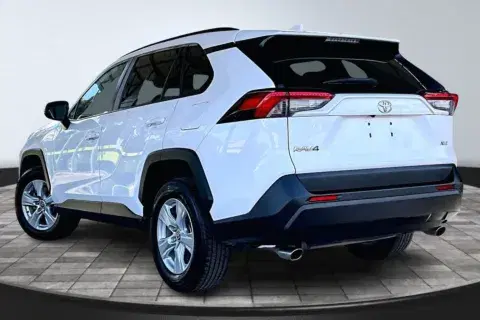 Toyota Rav4 Xle - Thumbnail 5