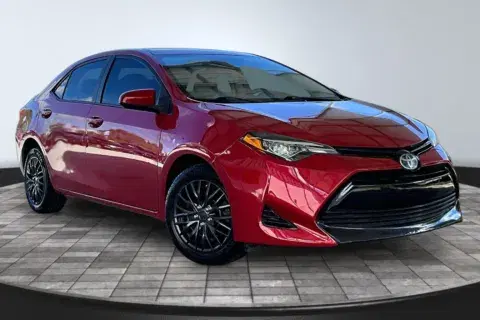 Toyota Corolla Ce - Thumbnail 4