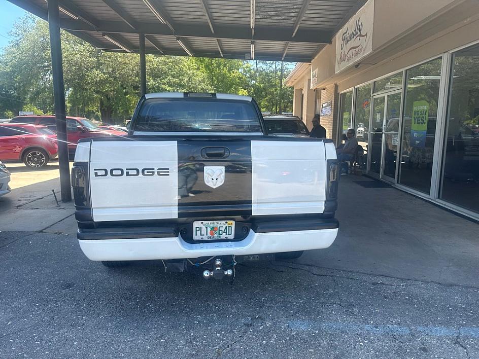 Dodge Ram 1500 - Thumbnail 5