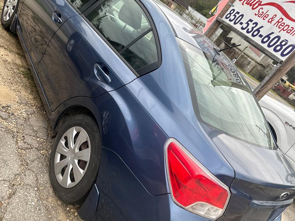 Subaru Impreza - Thumbnail 4