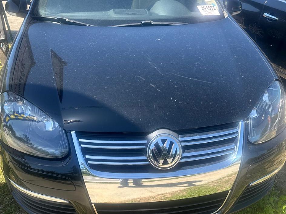 Volkswagen Jetta Wolfsburg - View 1