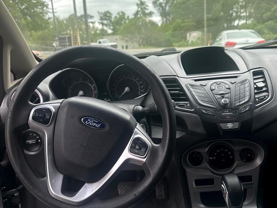 Ford Fiesta Se - Thumbnail 7