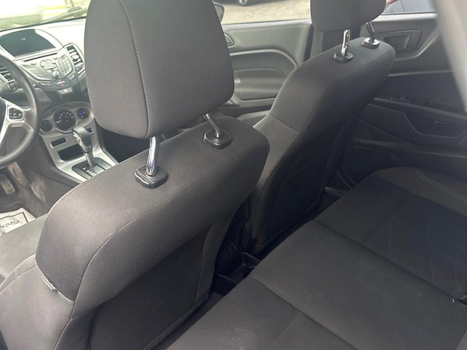 Ford Fiesta Se - Thumbnail 6