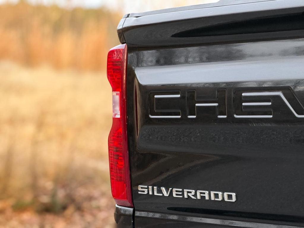 Chevrolet Silverado 1500 V8 4X4 - Thumbnail 14