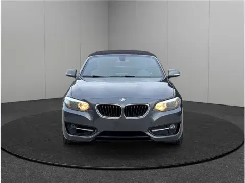 BMW 2 Series 230I Convertible 2D - Thumbnail 4