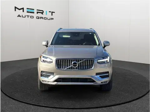 Volvo Xc90 B5 Plus Bright Theme Sport Utility 4D - Thumbnail 4