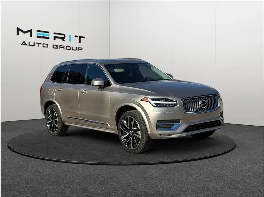 Volvo Xc90 B5 Plus Bright Theme Sport Utility 4D - Thumbnail 2