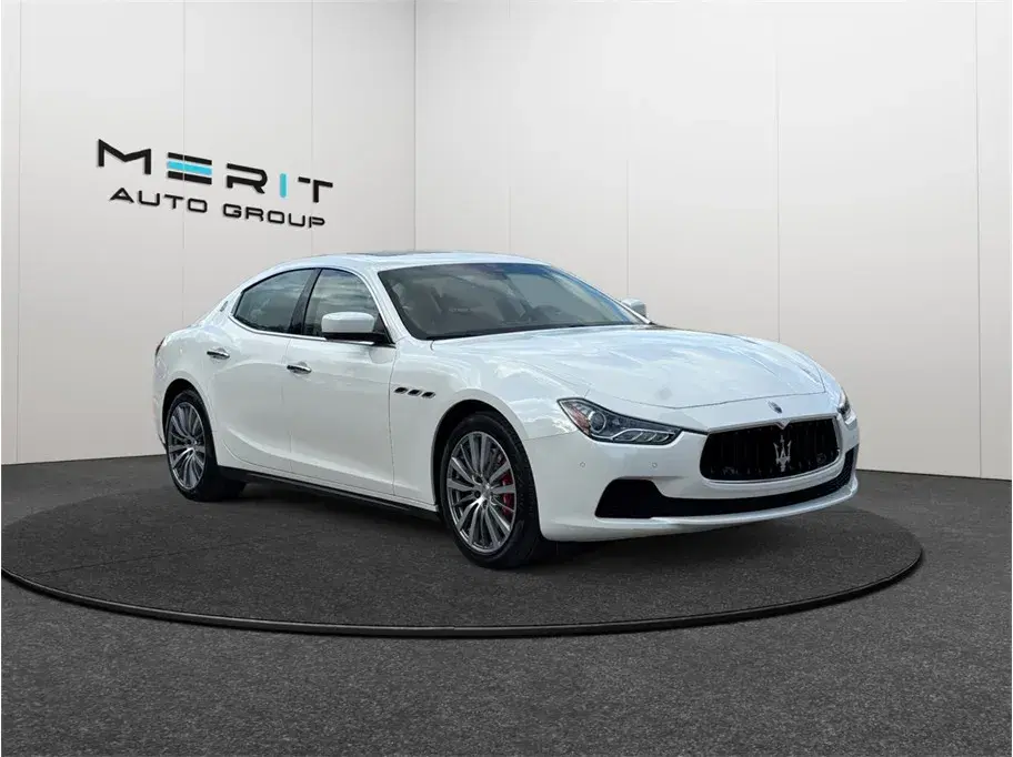 Maserati Ghibli S Sedan 4D - Thumbnail 2