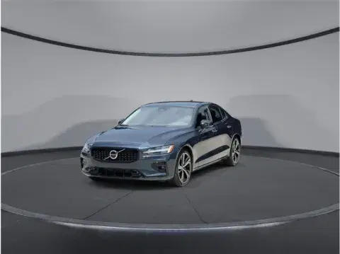 Volvo S60 B5 Core Dark Theme Sedan 4D - Thumbnail 6