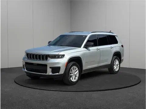 Jeep Grand Cherokee L Laredo Sport Utility 4D - Thumbnail 5