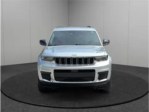 Jeep Grand Cherokee L Laredo Sport Utility 4D - Thumbnail 4