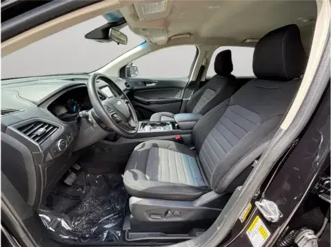 Ford Edge Se Sport Utility 4D - Thumbnail 3