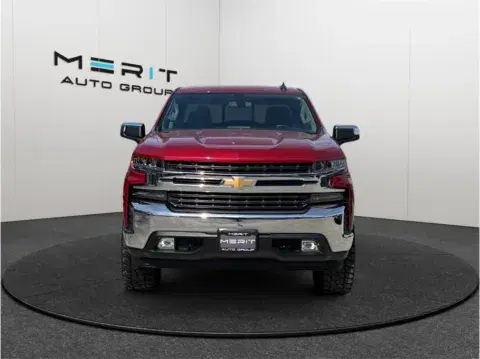 Chevrolet Silverado 1500 Crew Cab Lt Pickup 4D 5 3/4 Ft - Thumbnail 4