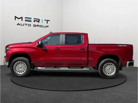 Chevrolet Silverado 1500 Crew Cab Lt Pickup 4D 5 3/4 Ft - Thumbnail 6