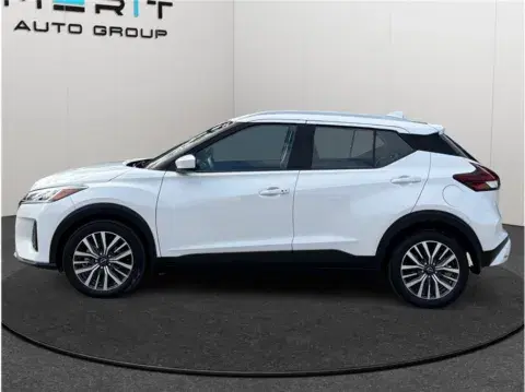 Nissan Kicks Sv Sport Utility 4D - Thumbnail 6