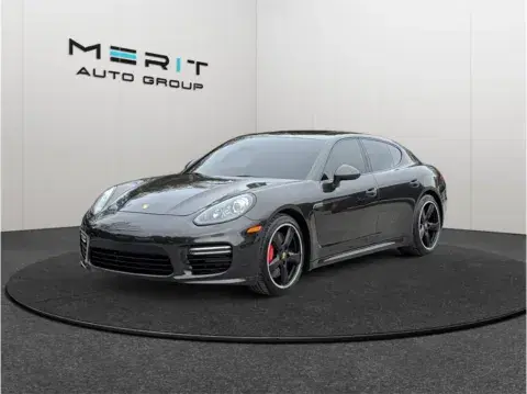 Porsche Panamera Gts Sedan 4D - Thumbnail 5