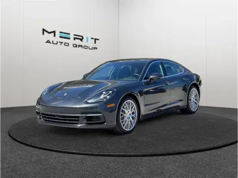 Porsche Panamera 4S Sedan 4D - Thumbnail 5