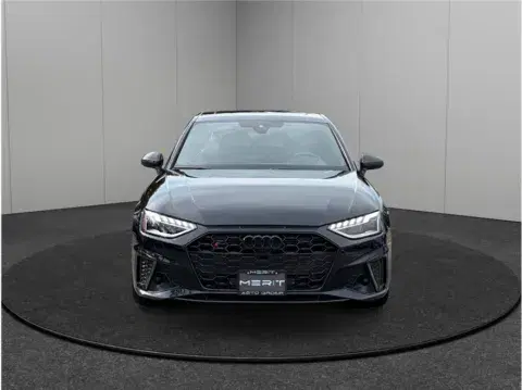 Audi S4 Prestige Sedan 4D - Thumbnail 4