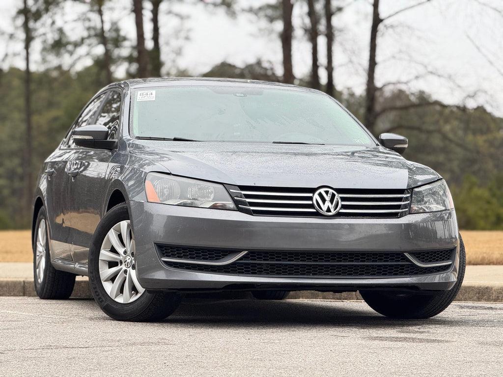 Volkswagen Passat - Thumbnail 3