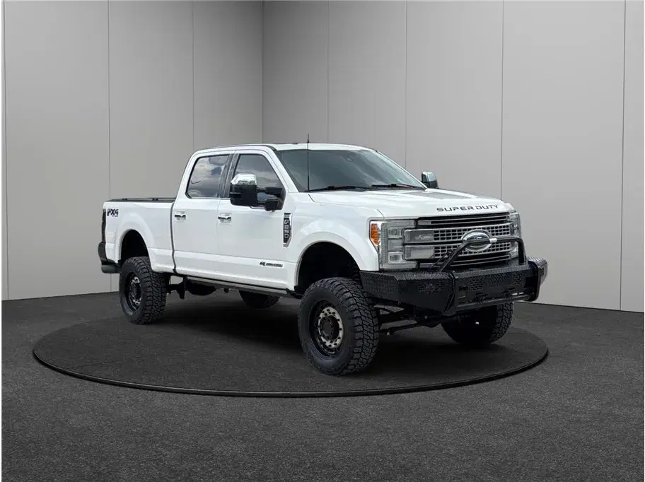 Ford F250 Super Duty Crew Cab Platinum Pickup 4D 6 3/4 Ft - View 1