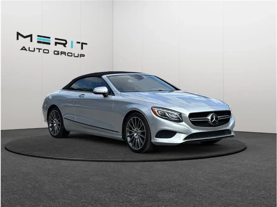 Mercedes-Benz S-Class S 550 Cabriolet 2D - View 1