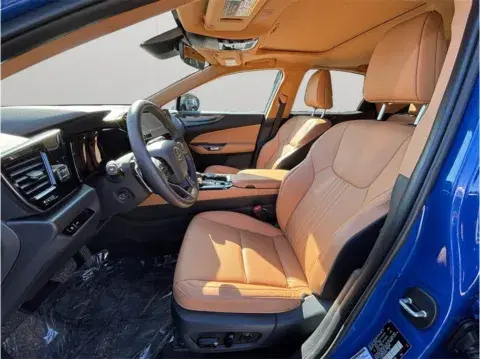 Lexus Nx 250 Premium Sport Utility 4D - Thumbnail 3