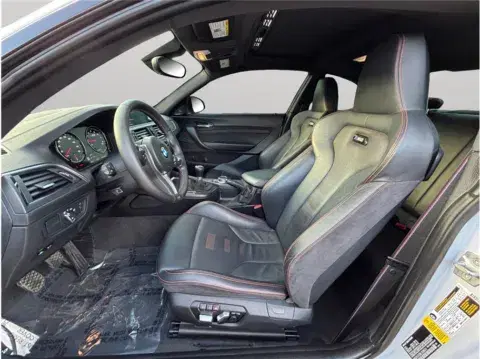 BMW M2 Competition Coupe 2D - Thumbnail 3