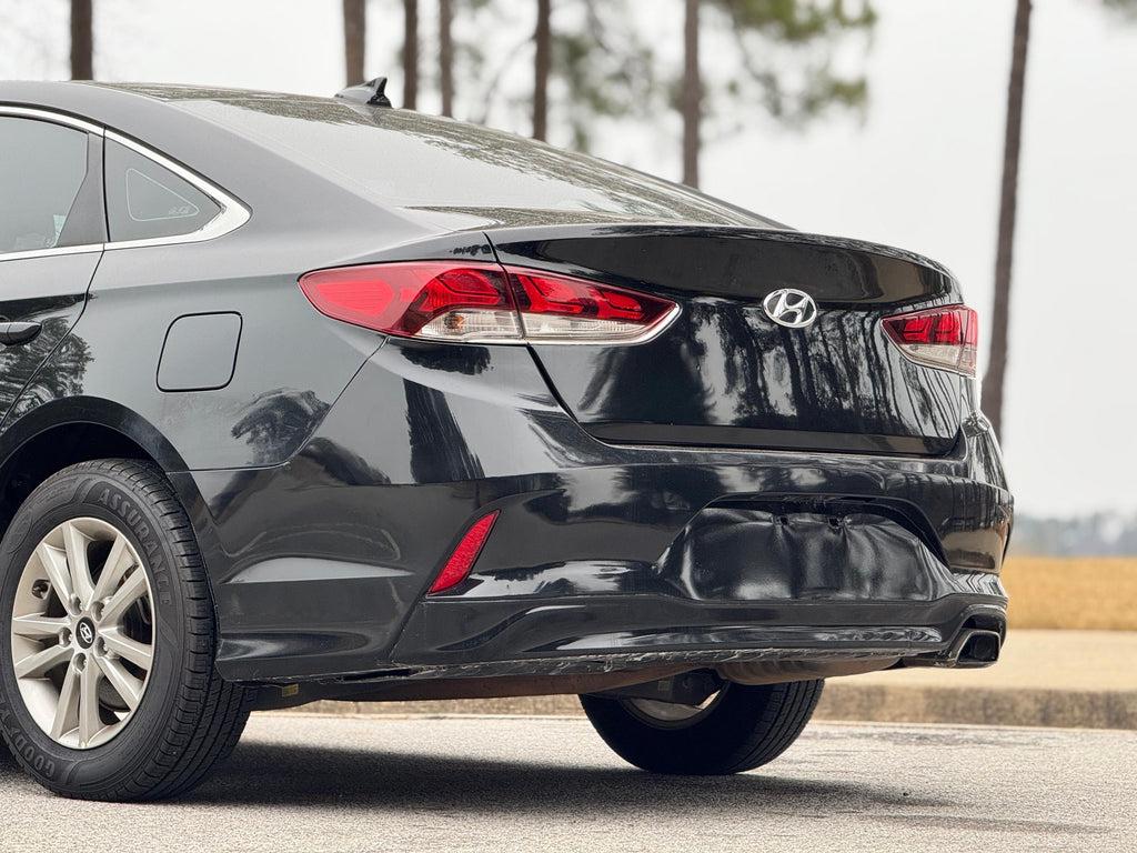 Hyundai Sonata - Thumbnail 14