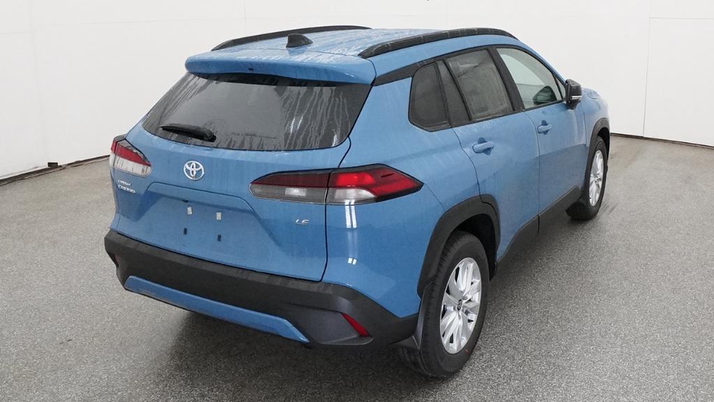 Toyota Corolla Cross Le - Thumbnail 4