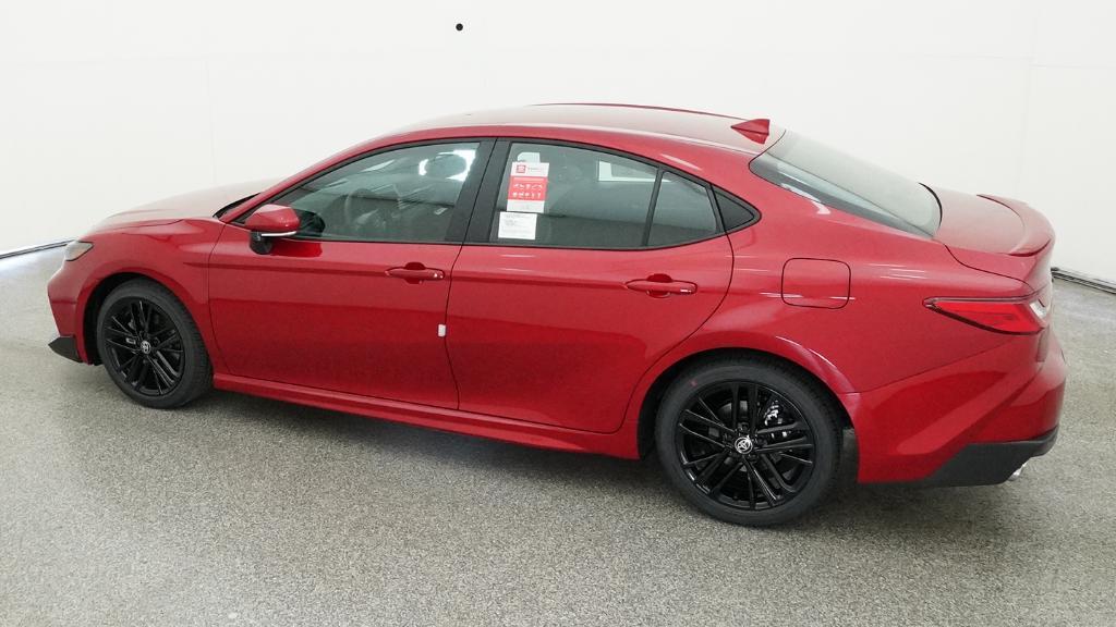 Toyota Camry Se - Thumbnail 7