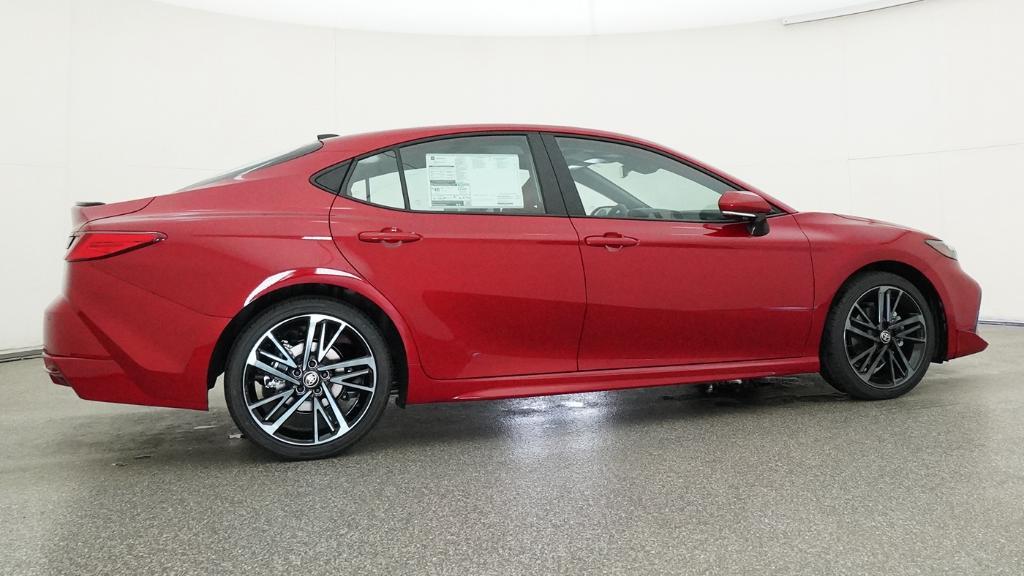 Toyota Camry Xse - Thumbnail 3