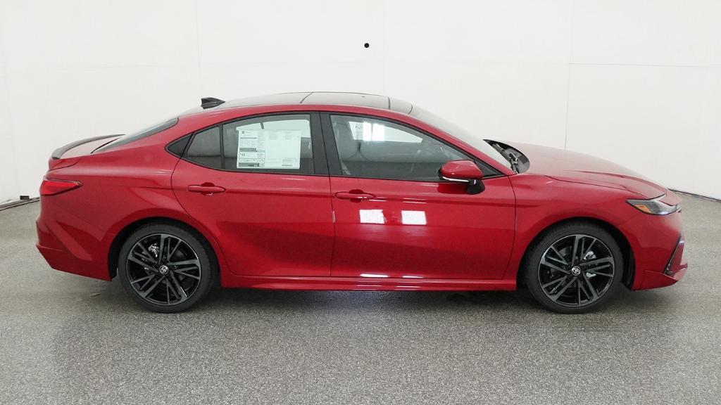 Toyota Camry Xse - Thumbnail 4