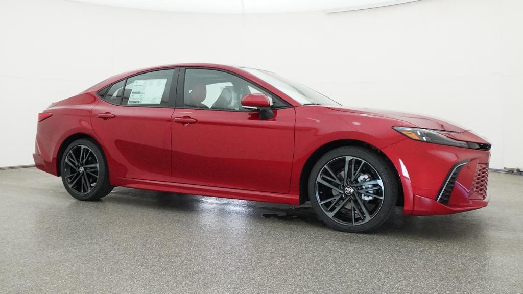 Toyota Camry Xse - Thumbnail 2