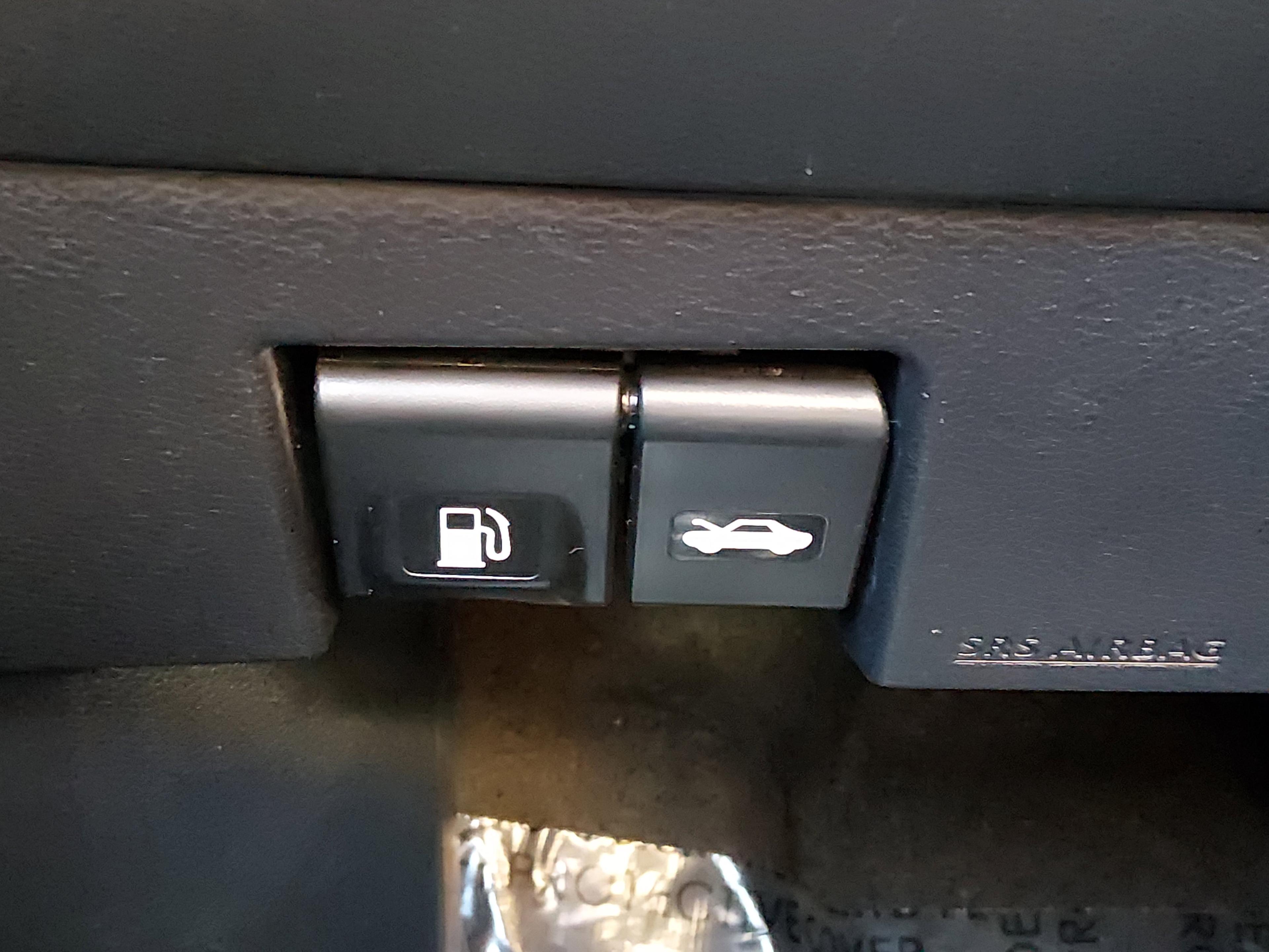 Nissan Versa Sv Cvt - Thumbnail 13