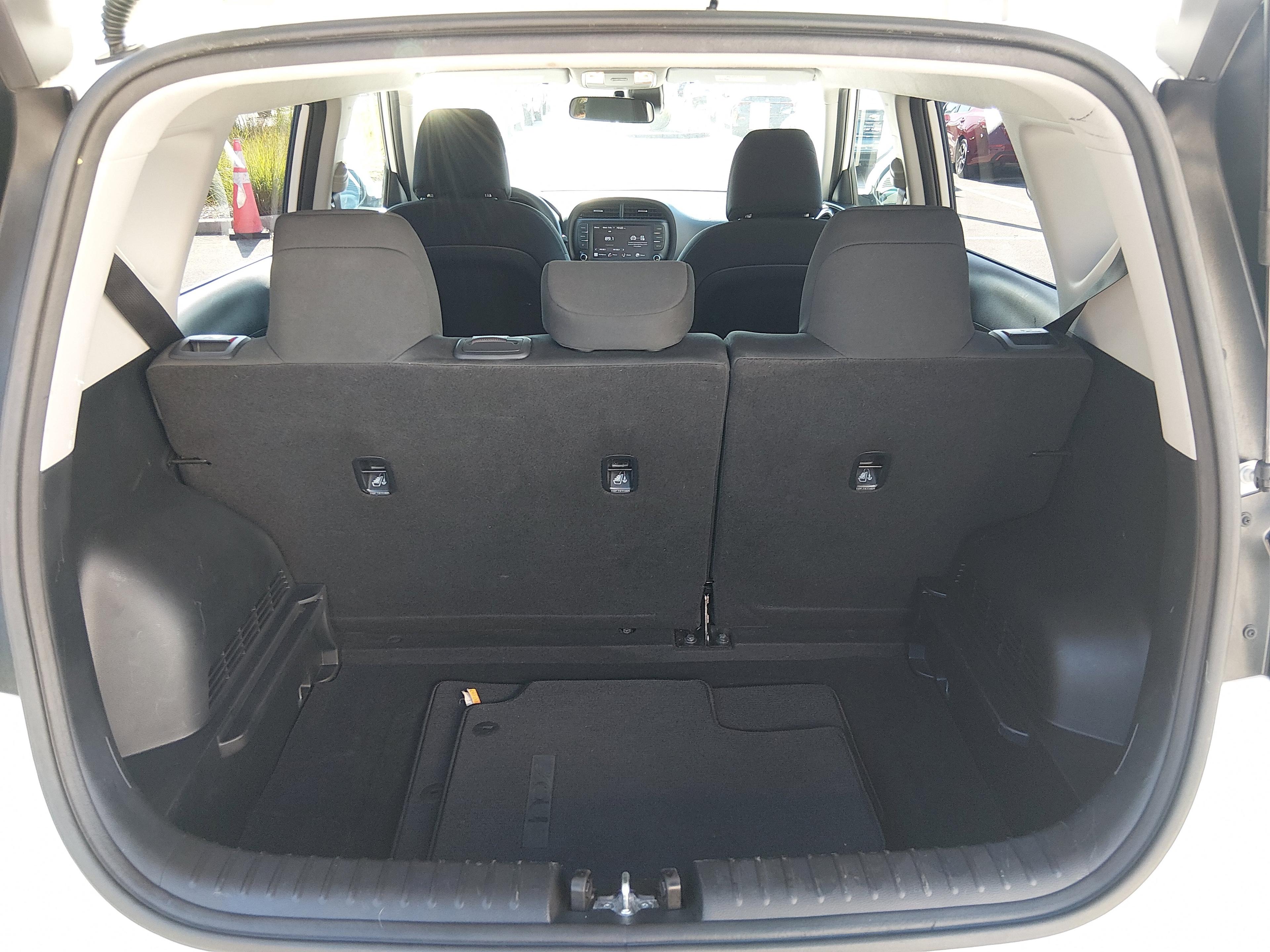 Kia Soul Lx Ivt - Thumbnail 11