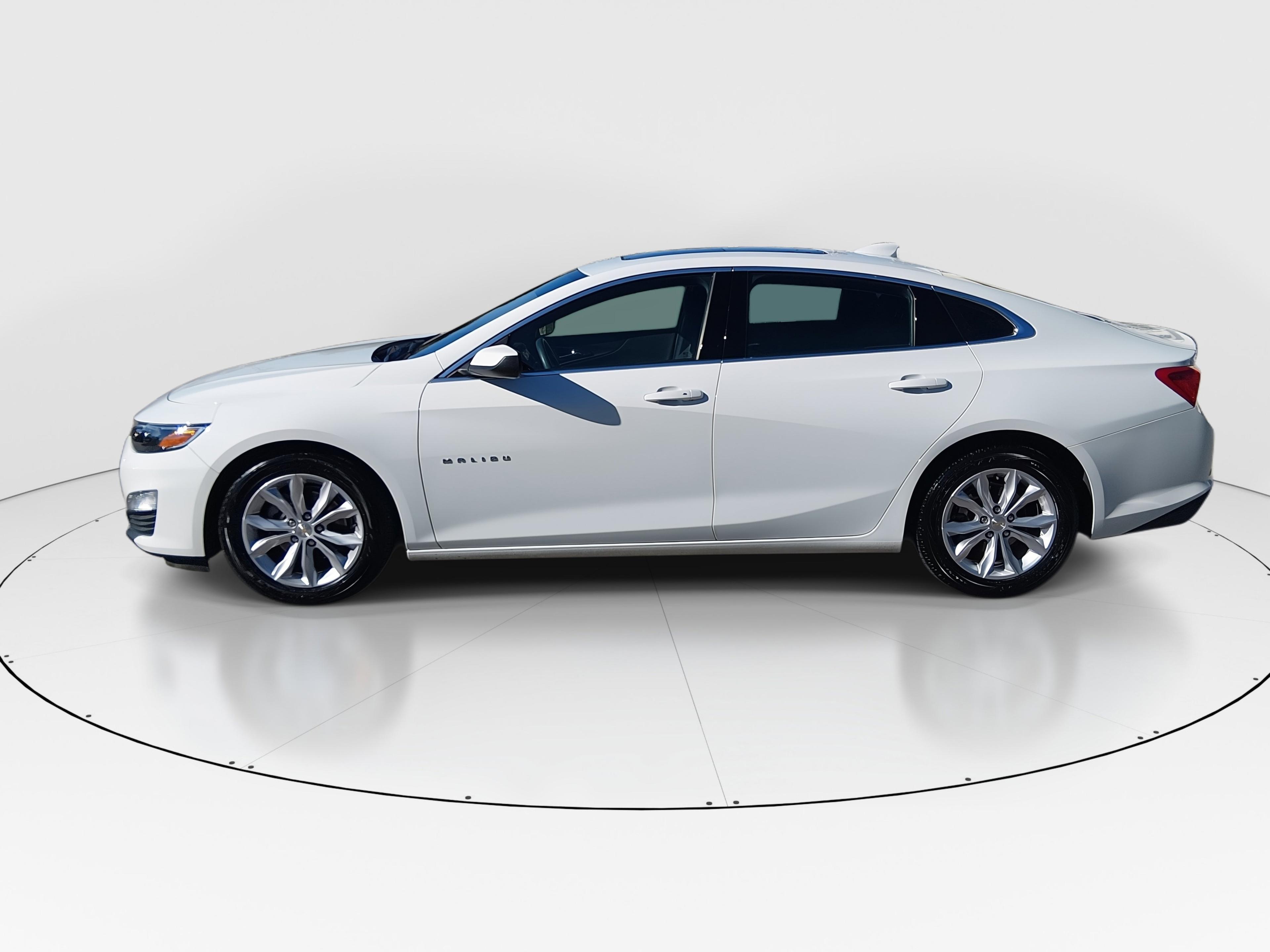 Chevrolet Malibu 4Dr Sdn 1Lt - Thumbnail 4