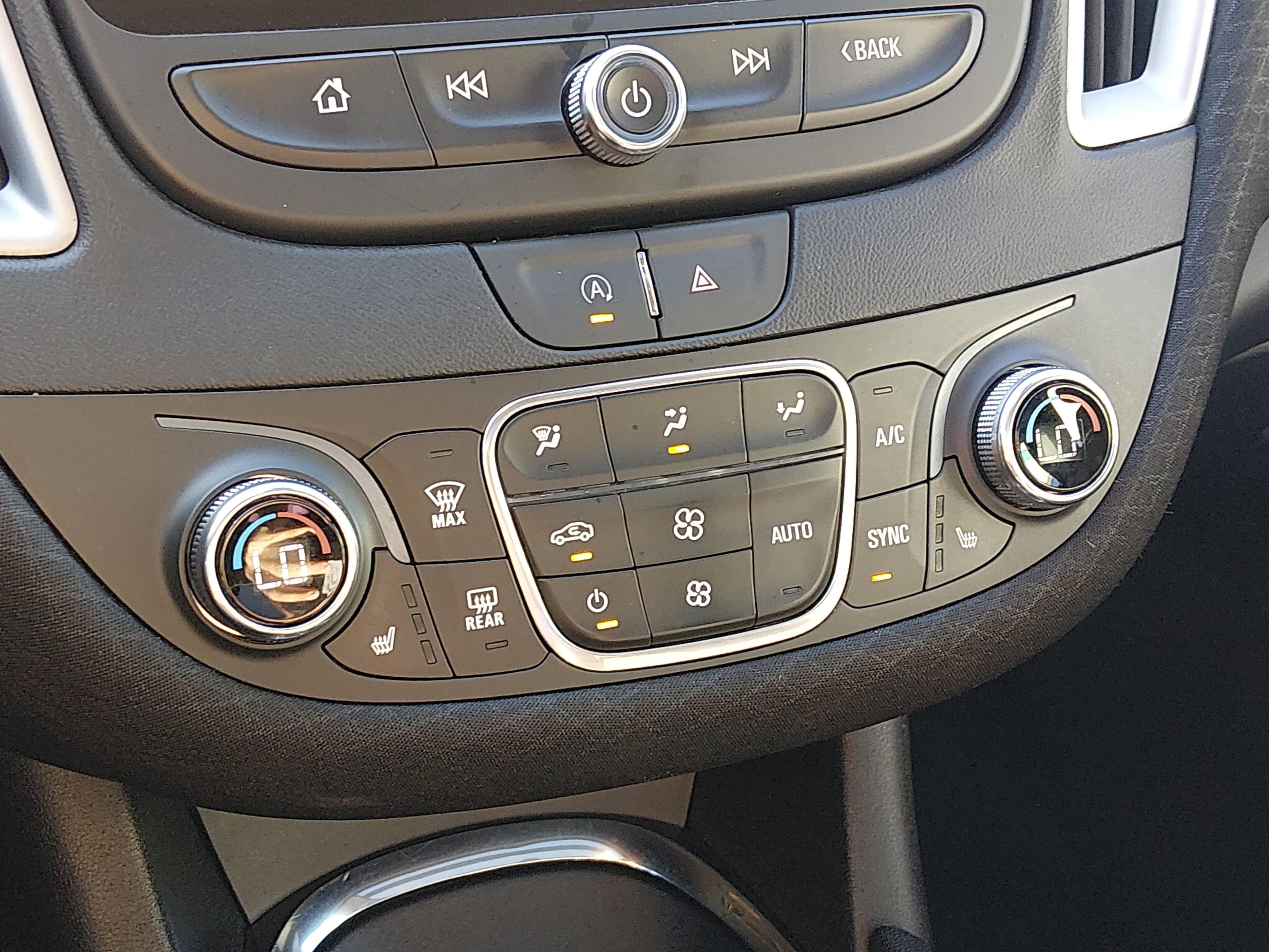 Chevrolet Malibu 4Dr Sdn 1Lt - Thumbnail 18