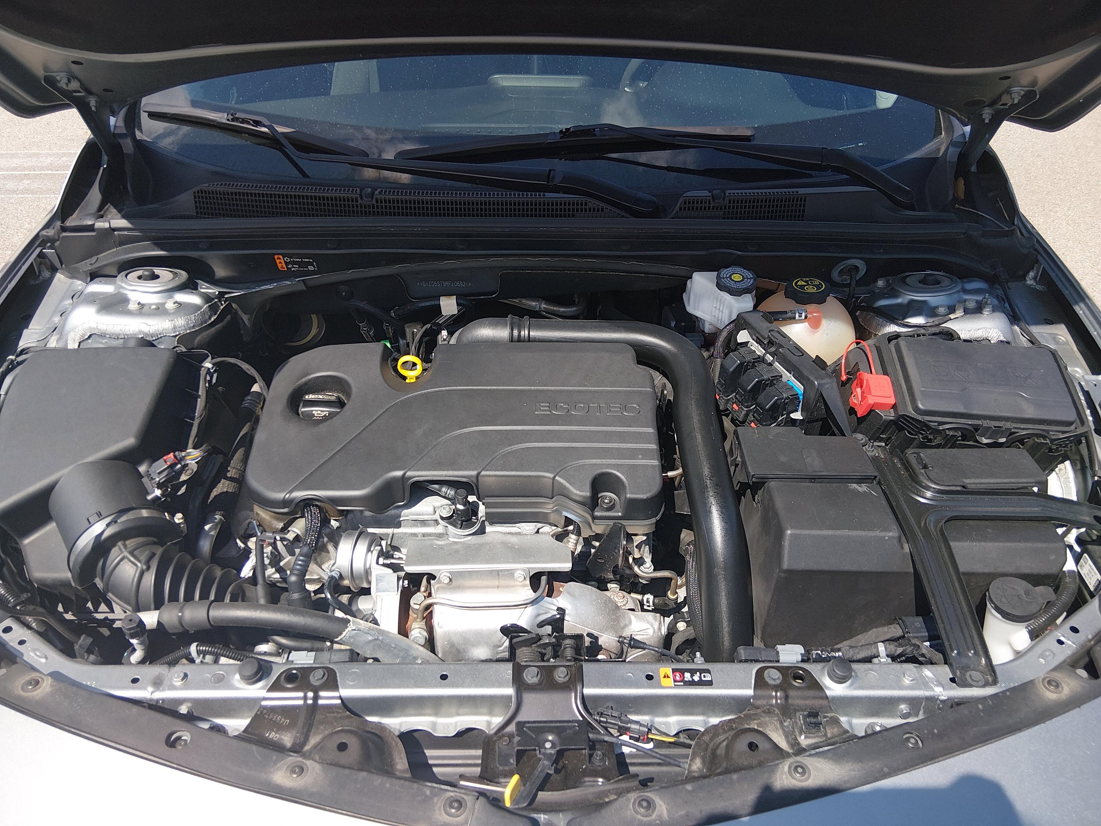 Chevrolet Malibu 4Dr Sdn 1Lt - Thumbnail 9