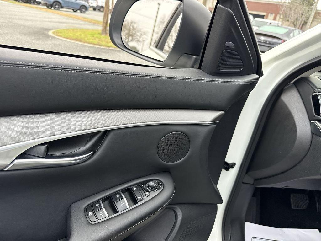 Infiniti Qx50 Luxe - Thumbnail 11